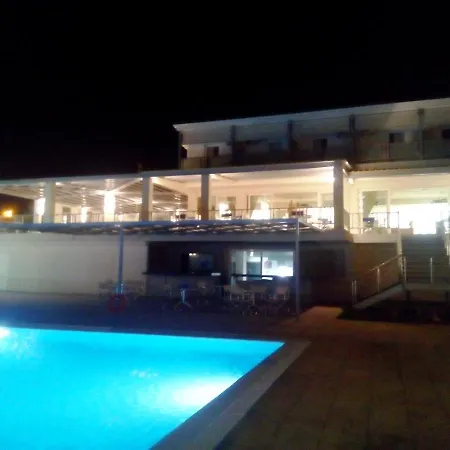 Hotel Limenari 2*