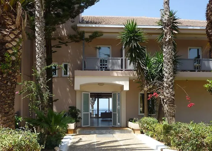 Limenari فندق 2*