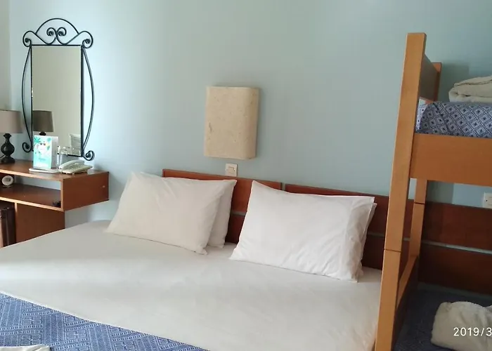 فندق Limenari فيلياترا